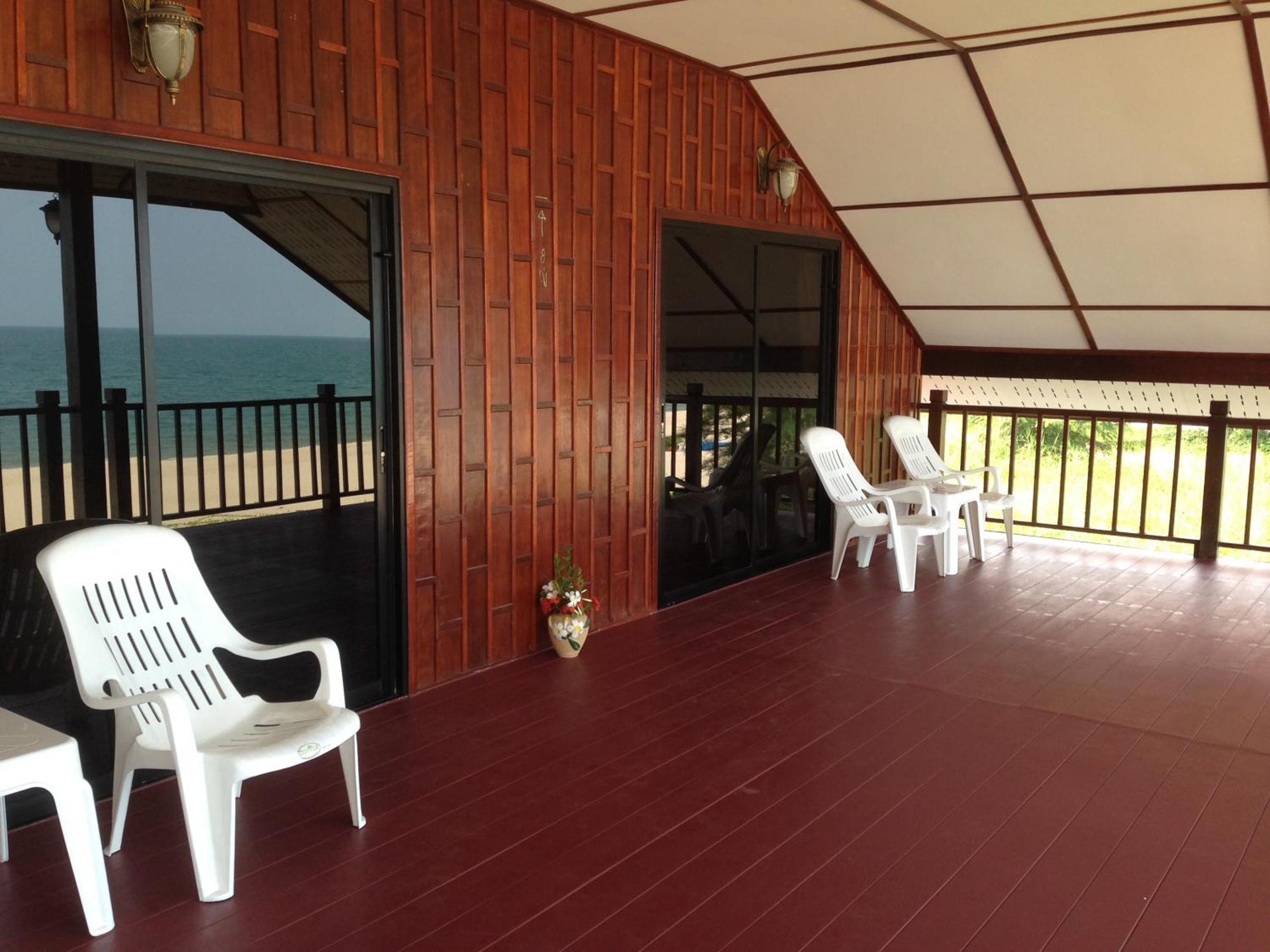 Sea Breeze House, Naiplao Beach Khanom Chambre photo