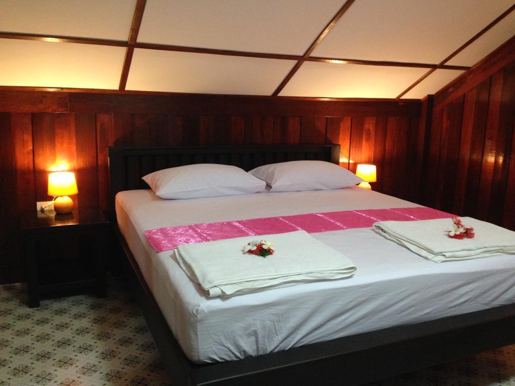 Sea Breeze House, Naiplao Beach Khanom Chambre photo