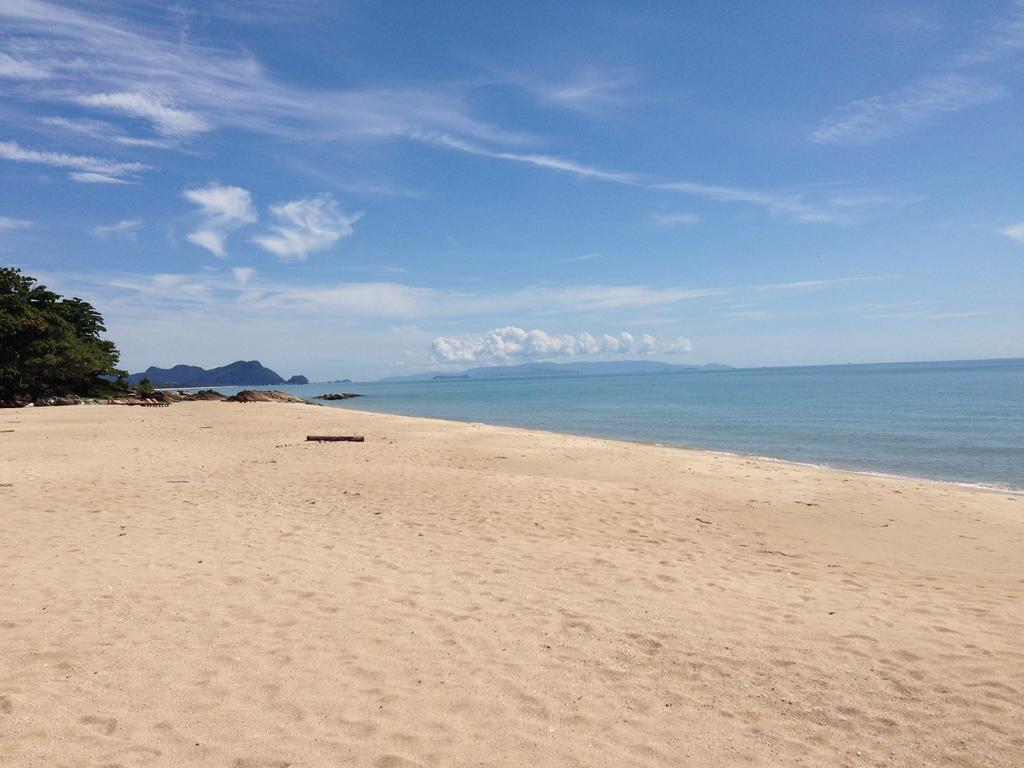 Sea Breeze House, Naiplao Beach Khanom Chambre photo