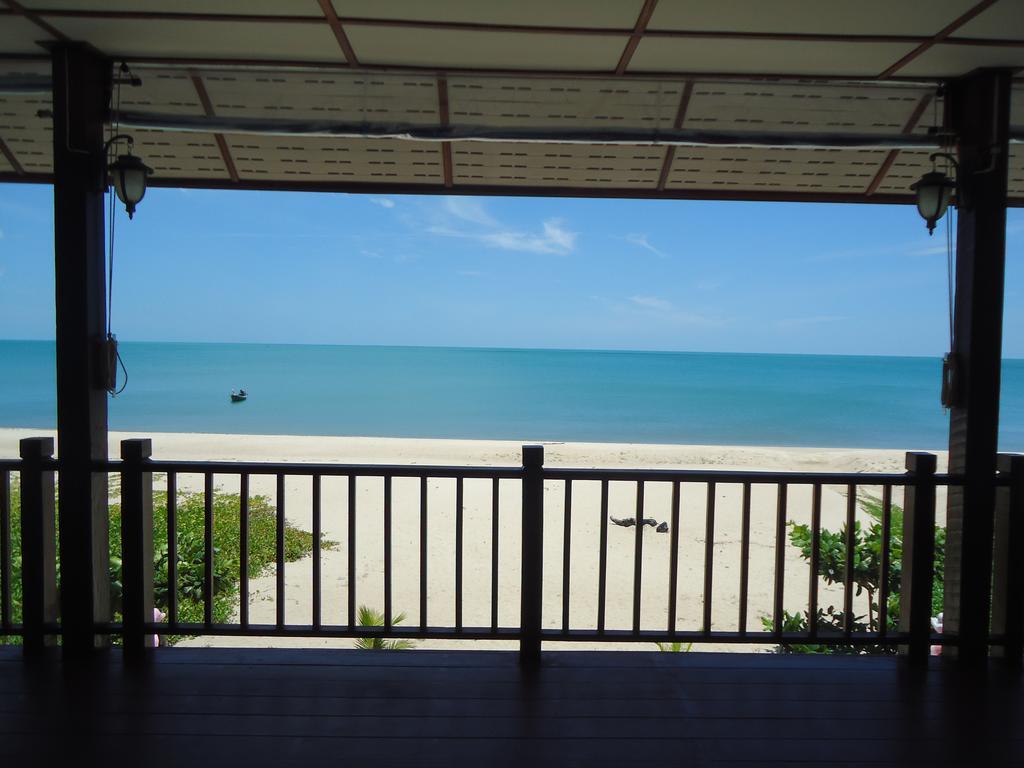 Sea Breeze House, Naiplao Beach Khanom Extérieur photo